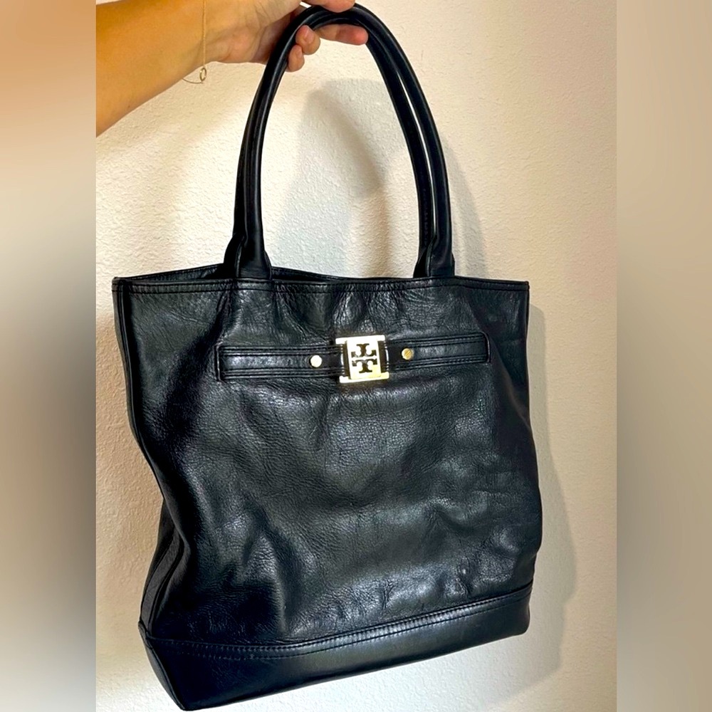 Tory Burch Anniversary Leather Tote in Black EUC Rare - Picture 2 of 6